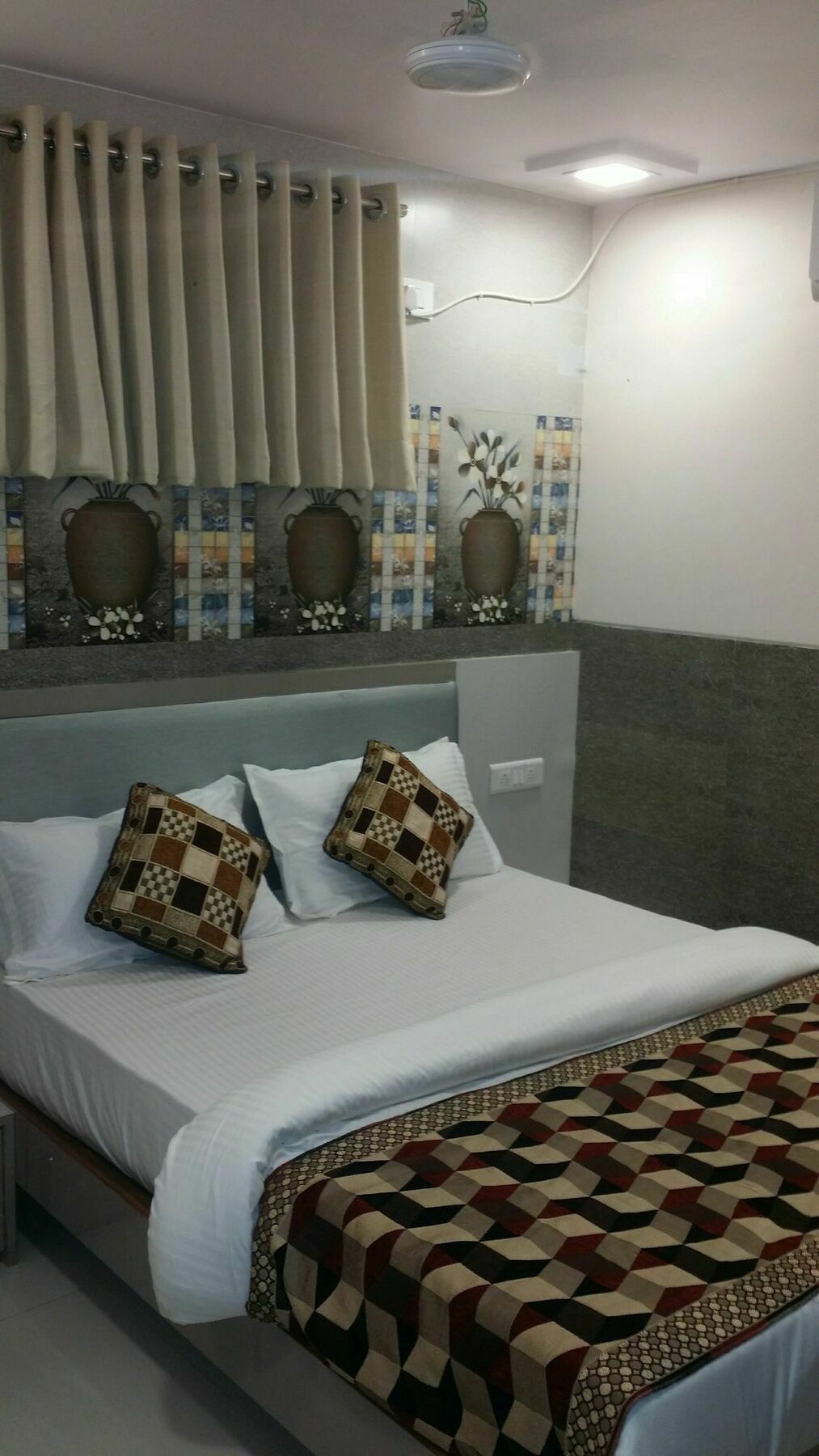 Hotel KF Residency Bombay Exterior foto